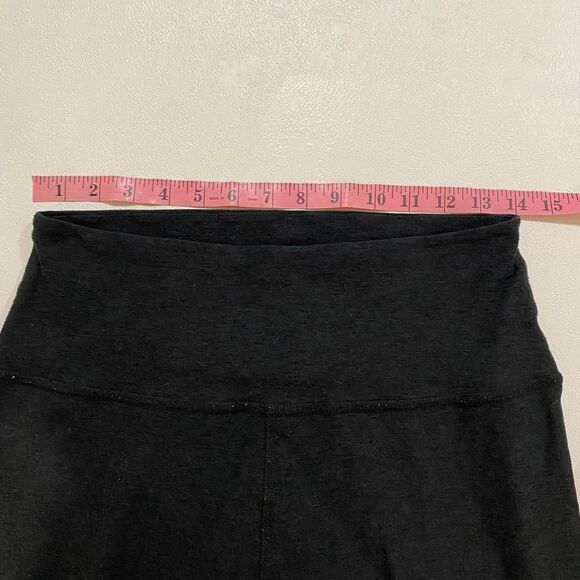 Beyond Yoga Black High Waisted Leggings XL Made in USA - Picture 5 of 6